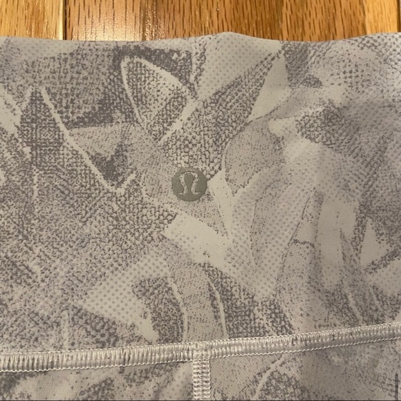 Lululemon Wunder Under Hi-Rise Tight 28" Size 6 - Picture 9 of 10